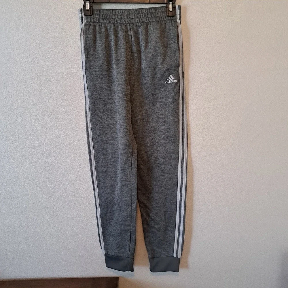 Under Armour activewear bundle